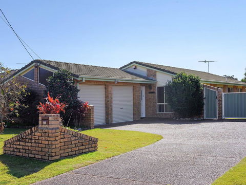 Beach Paradise @ Anna Bay - Accommodation 4U 3