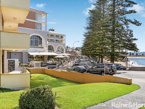 Beachfront Terrigal - 4/24 Terrigal Espl - Accommodation 4U 0