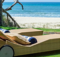 Beachfront Vila Gold Coast - Accommodation 4U