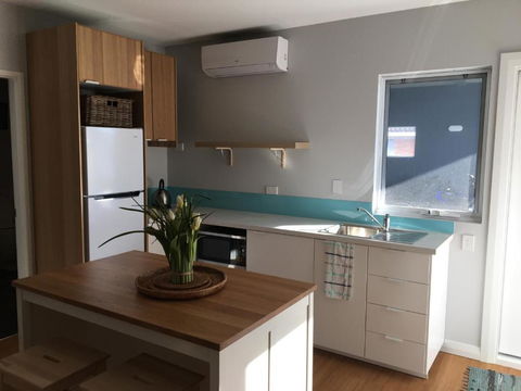 River Studio - Idyllic Location - Accommodation 4U 3