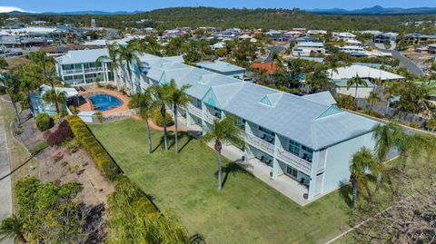 Reef Adventureland Motor Inn - Accommodation 4U 0