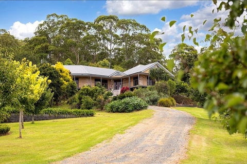 Regatta Park: Where The Land Meets The Sea - Accommodation 4U 2