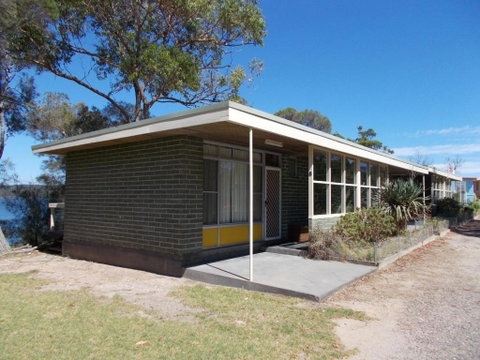 Regatta Point Holiday Park - Accommodation 4U 2