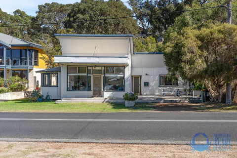 Relax At Dawesville Estuary - Accommodation 4U 2