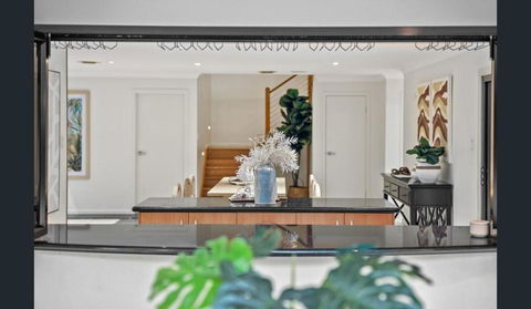 Relax On The Spacious Balcony And Soak In The Picturesque Views - Accommodation 4U 2