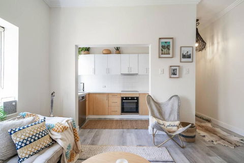 Relaxed Coogee Coastal Living With Ocean Views - Accommodation 4U 2