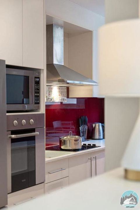 Relaxing Sunny North-Facing 2-Bed Apt In Vaucluse - Accommodation 4U 2