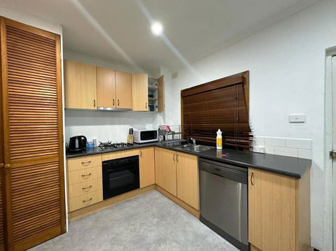 Remarkable 2 Bedroom House At The Centre Of Darlinghurst - Accommodation 4U 2