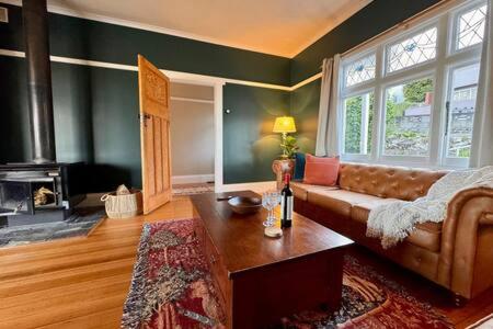 Renovated Cottage Near Cataract Gorge Launceston - Accommodation 4U 0