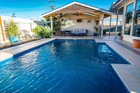 Resort On Morgan With Beautiful Private Pool, Pet Friendly - Accommodation 4U 0