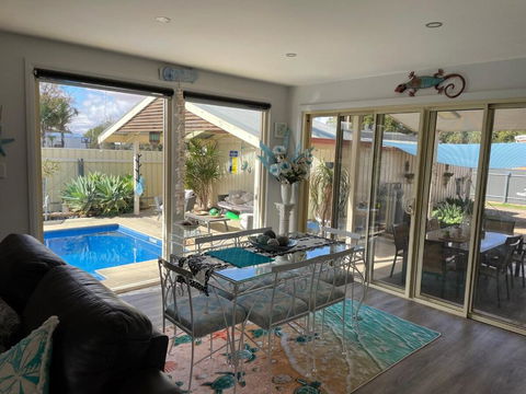 Resort On Morgan With Beautiful Private Pool, Pet Friendly - Accommodation 4U 2