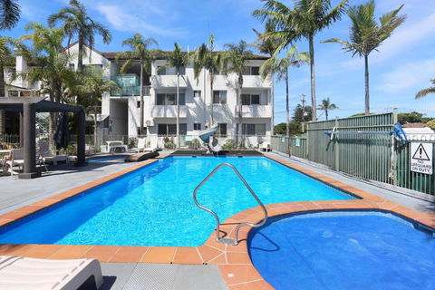 Resort Style Holiday - Accommodation 4U 0