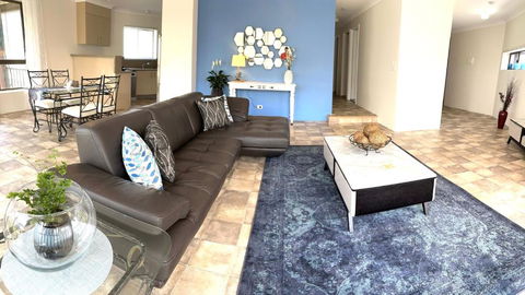 River Gum Apartment - Accommodation 4U 1
