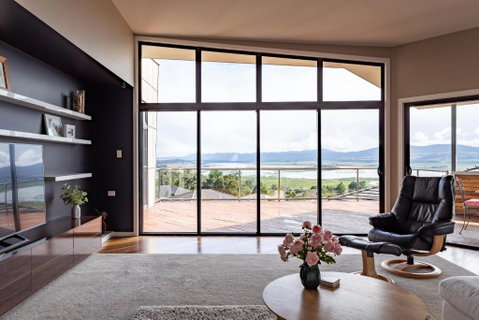 River Haven Serene Spacious With River Views - Accommodation 4U 0