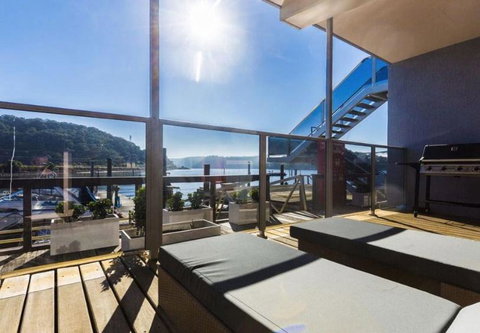 Riverfront Dream On The Hawkesbury - Water View - Accommodation 4U 0