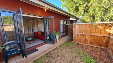 Rise N Shine - Affordable 50sqm Garden Apartment - Accommodation 4U 0