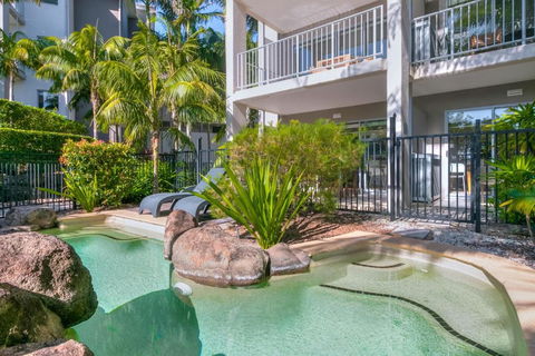 Salt&Pepper Sanctuary - Plunge Pool Resort Apartment By UHoliday - 2BR, 1BR And Studio Hotel Room Configurations Available - Accommodation 4U 1