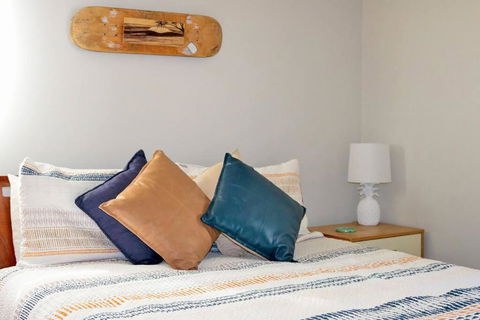 Sand Dweller Holiday Villa Point Lookout - Accommodation 4U 2