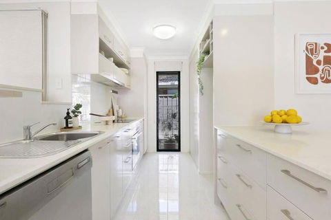 Riviera Road Miami - 4BRM Dual Villa - Accommodation 4U 3