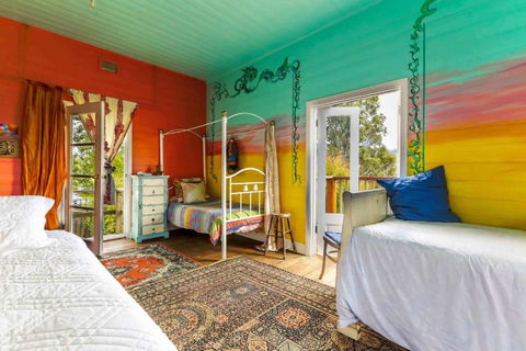 Robbie Burns Hotel Wyndham - Accommodation 4U 1