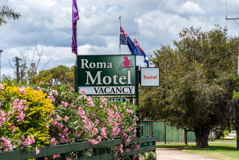 Roma Motel - Accommodation 4U 1