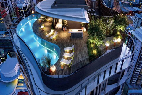 Rooftop Pool Stunning Apartment Queen Street - Accommodation 4U 2