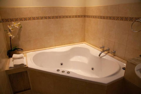 Rose Cottage Yarra Glen - Accommodation 4U 3