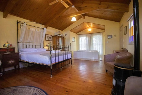 Rose Petal Cottage - Accommodation 4U 0