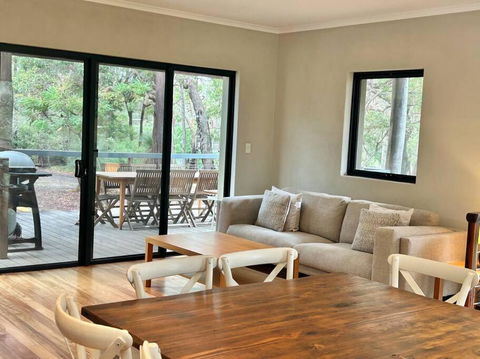 Rosella - Bushland Hideaway - Accommodation 4U 0