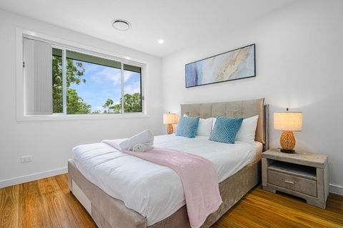 Rousehill 5Br With Pool Near Shopping Centre&Train - Accommodation 4U 3