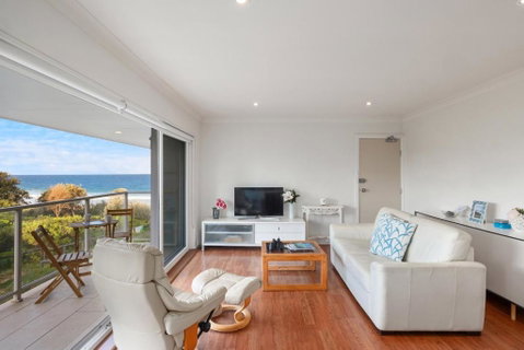 Royal Surf - Direct Beachfront - Accommodation 4U 2