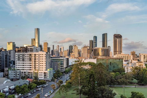 Russell St. Retreat Near Brisbane Convention Centre - Accommodation 4U 1