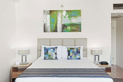 Rydges Esplanade Resort Cairns - Accommodation 4U 0