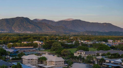 Rydges Esplanade Resort Cairns - Accommodation 4U 1