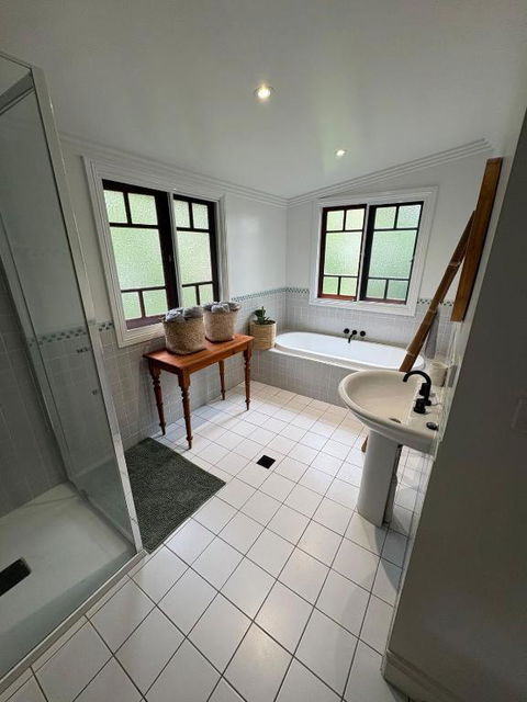 Sage House - Accommodation 4U 1