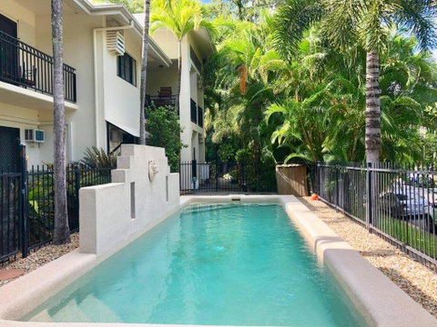 Salt & Sand - Tropical Oasis Footsteps To Beach - Accommodation 4U 0