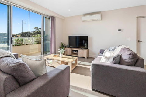 Salt Five Apartment Sorrento - Main Street Location - Accommodation 4U 1