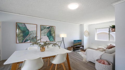 Salt Life Short Walk To Beach, Shops Cafes Accom Holidays - Accommodation 4U 3