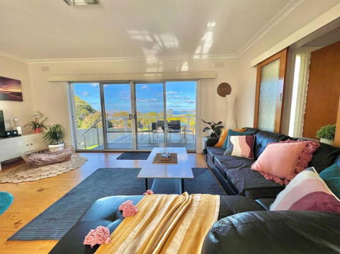 Saltwater Haven - Pets Welcome. Wifi. Amazing View - Accommodation 4U 1