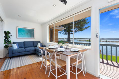 Salty Life - Accommodation 4U 0