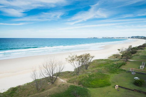 San Simeon Beachfront Apartments Tugun - Accommodation 4U 0
