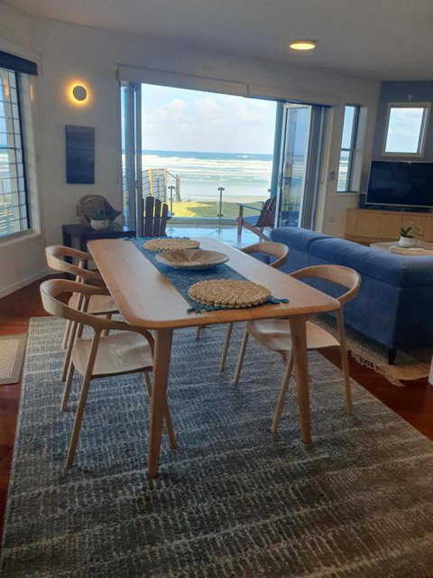 Sanbah-Surf, Views, Beach - Accommodation 4U 2