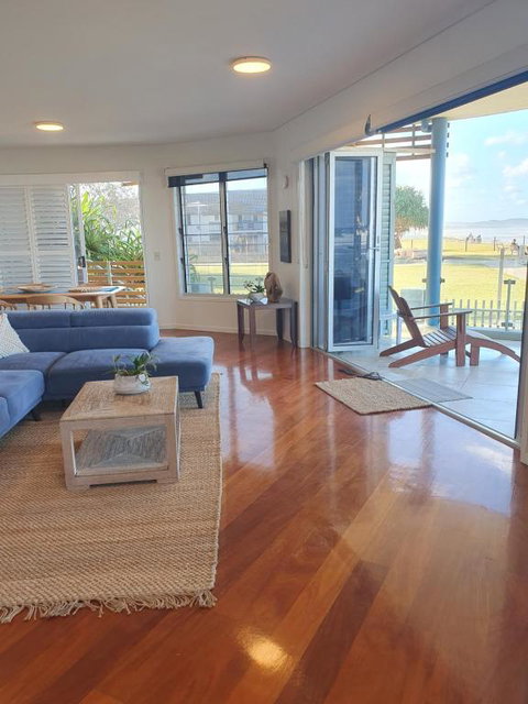 Sanbah-Surf, Views, Beach - Accommodation 4U 3