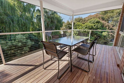 Sanctuary - Accommodation 4U 2