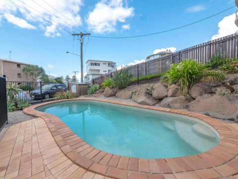 Sandalwood Unit 1 66 Lower Gay Tce - Accommodation 4U 3