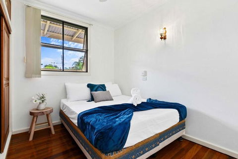 Sandbar On Moreton 5 Bedroom - Accommodation 4U 2