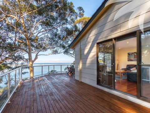 Sandbar View - Accommodation 4U 2