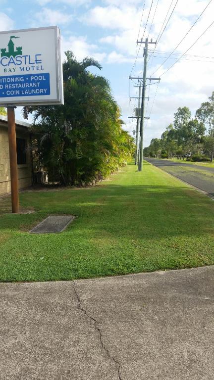 Sandcastle Motel Tin Can Bay - Accommodation 4U 1