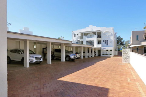 Sandcastles 1 - Accommodation 4U 2