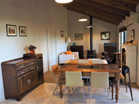 Sandhurst Escape 2 17 - Accommodation 4U 3